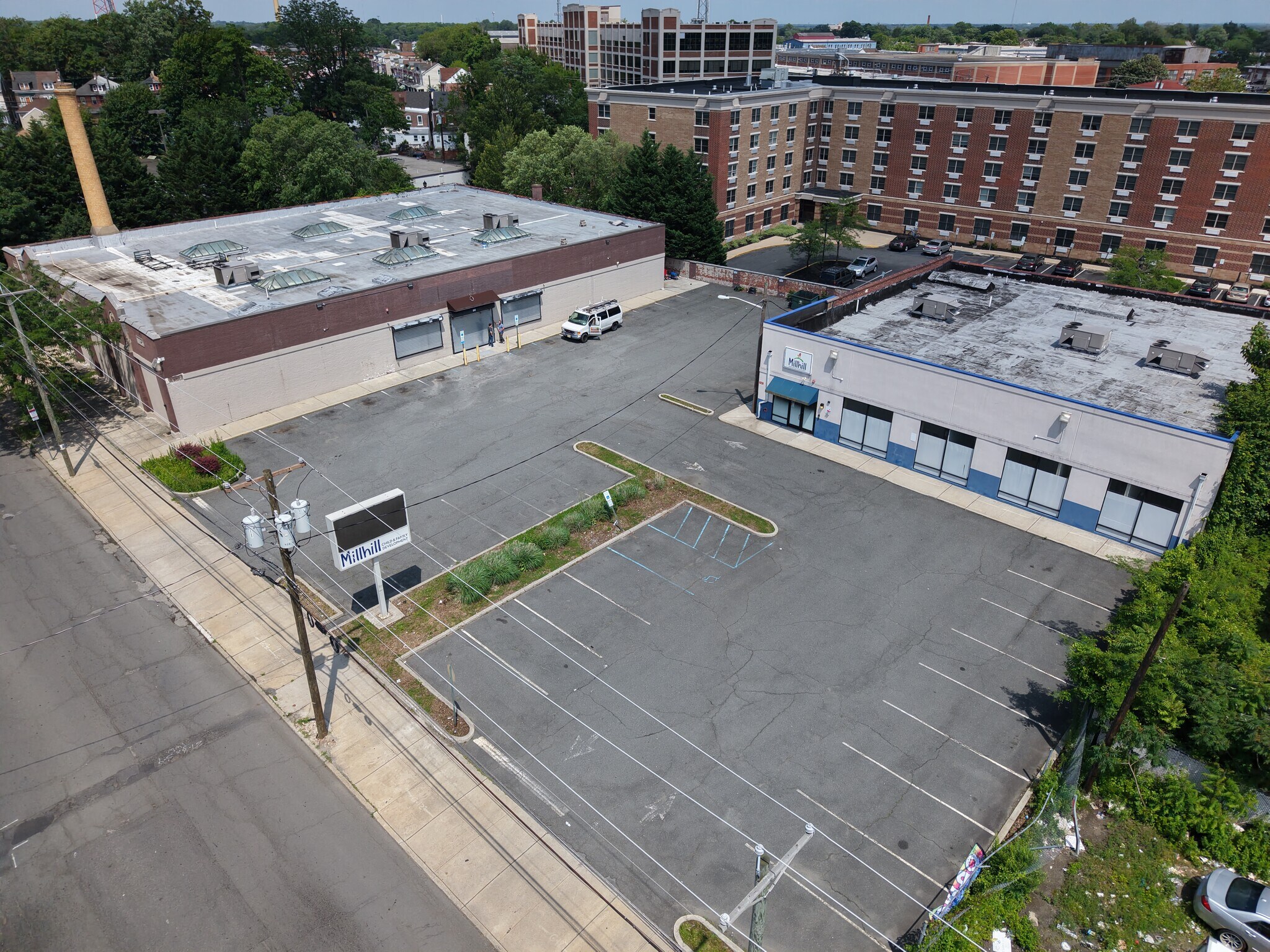 Prospect Street Portfolio portefeuille de 2 propriétés à vendre sur LoopNet.ca Photo du bâtiment- Image 1 de 19