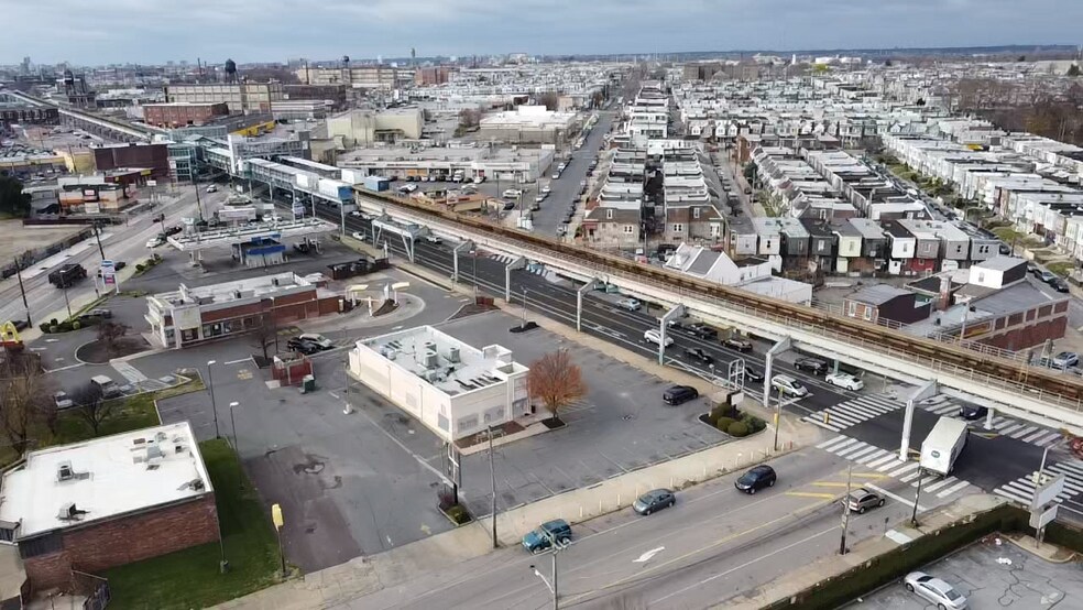 3981 Kensington Ave, Philadelphia, PA à louer - Photo du bâtiment - Image 2 de 4