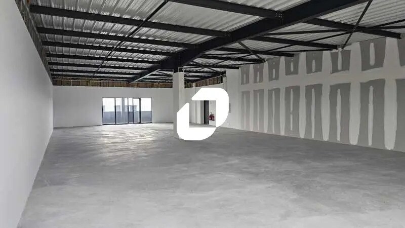 Bureau dans Le Mesnil-Amelot à louer - Photo du bâtiment - Image 1 de 18