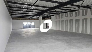 Plus de détails pour Bureau, Local d'activités à louer