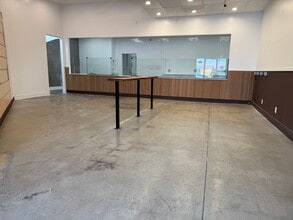 2181 W Washington Blvd, Los Angeles, CA for lease Interior Photo- Image 2 of 5