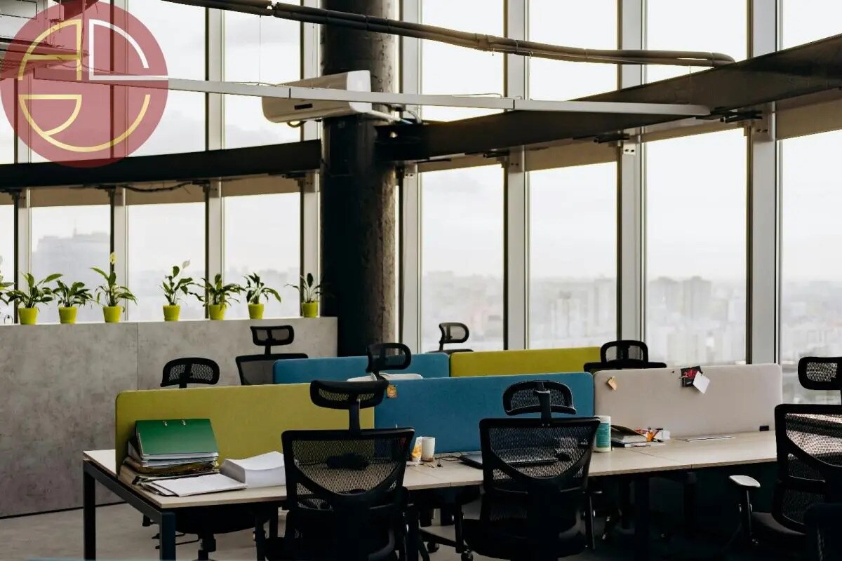 Office in Toulouse for lease Interior Photo- Image 1 of 2