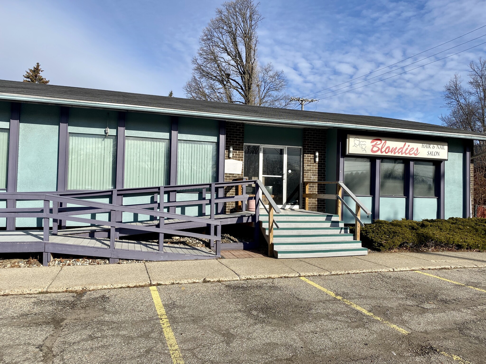 633 E Jolly Rd, Lansing, MI for lease Building Photo- Image 1 of 8