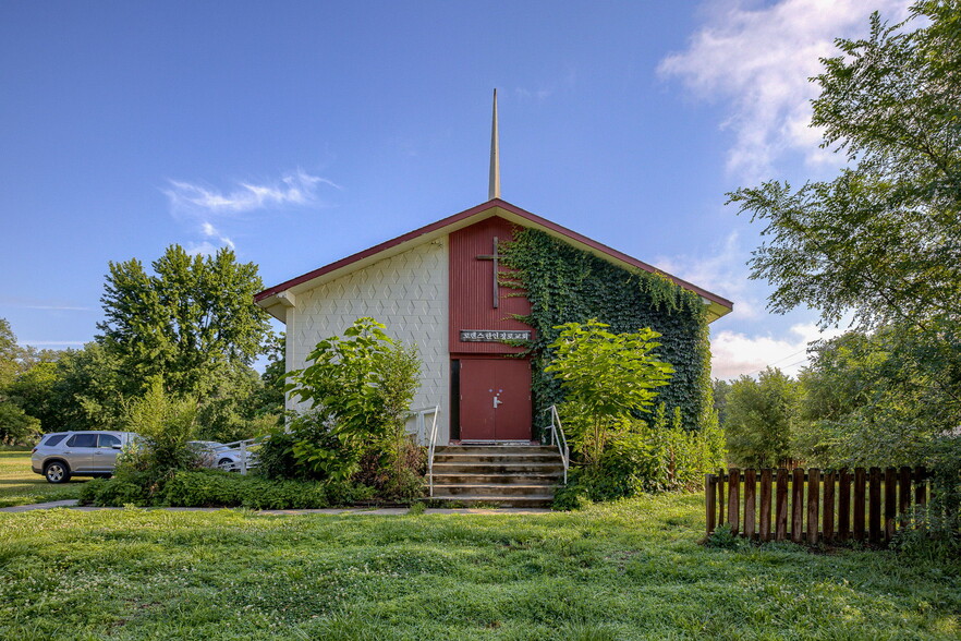 445 Lyon St, Lawrence, KS à vendre - Photo principale - Image 1 de 1