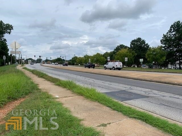 1663 W Mcintosh Rd, Griffin, GA for sale Building Photo- Image 1 of 9