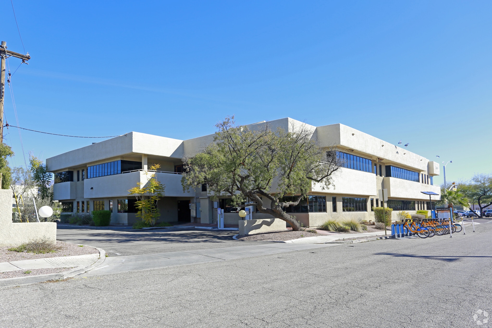 2601 N Campbell Ave, Tucson, AZ for lease Primary Photo- Image 1 of 22