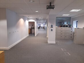 10 Bankhead Cswy S, Edinburgh for lease Interior Photo- Image 2 of 2