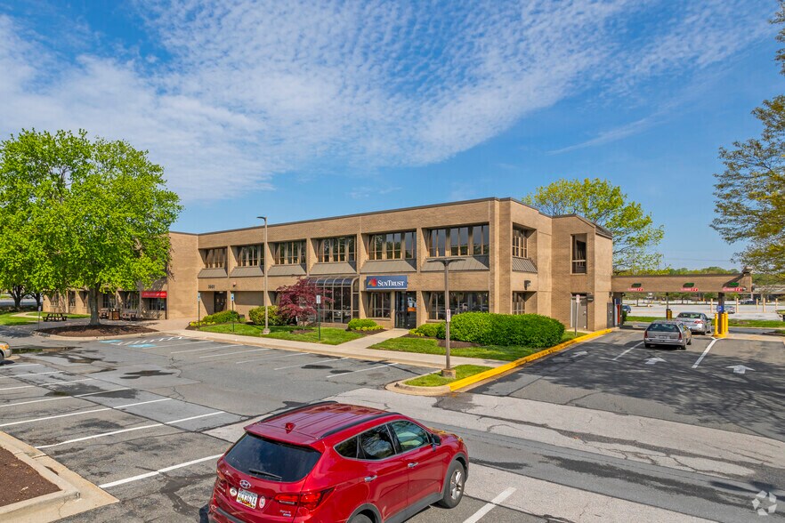 3905 National Dr, Burtonsville, MD à louer - Photo du bâtiment - Image 2 de 32