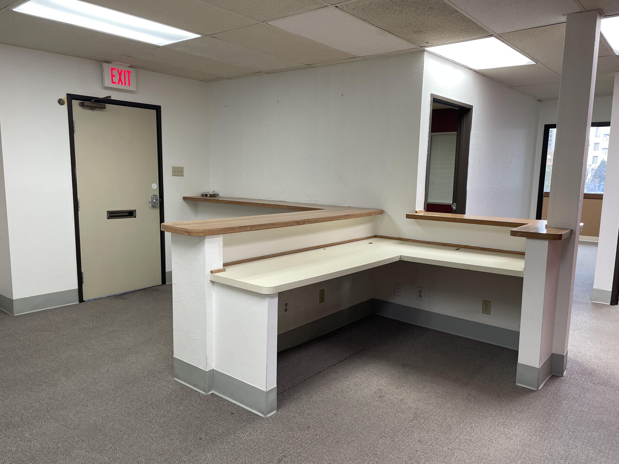 280 Brinkby Ave, Reno, NV for lease Interior Photo- Image 1 of 7