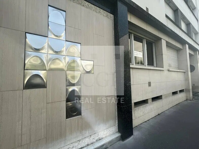 Bureau dans Lyon à louer - Photo du bâtiment - Image 1 de 5