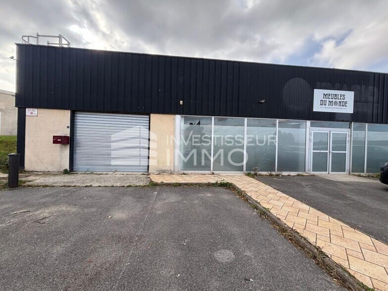 Retail in Mareuil-lès-Meaux for lease - Building Photo - Image 3 of 12