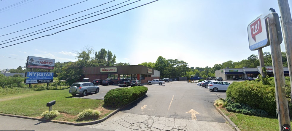 856-880 Tennessee Ave, Etowah, TN for lease - Building Photo - Image 2 of 4