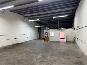 11303-11311 Jones Rd W, Houston, TX for lease Interior Photo- Image 2 of 3