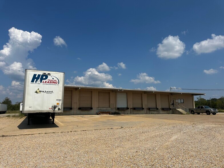 3390 Jeff Homan Blvd, Tupelo, MS à vendre - Photo du bâtiment - Image 2 de 18