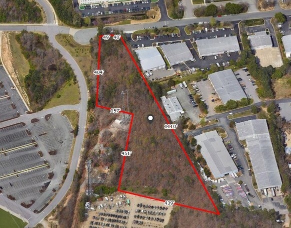 12781 Oak Lake Ct, Midlothian, VA for sale - Building Photo - Image 2 of 11