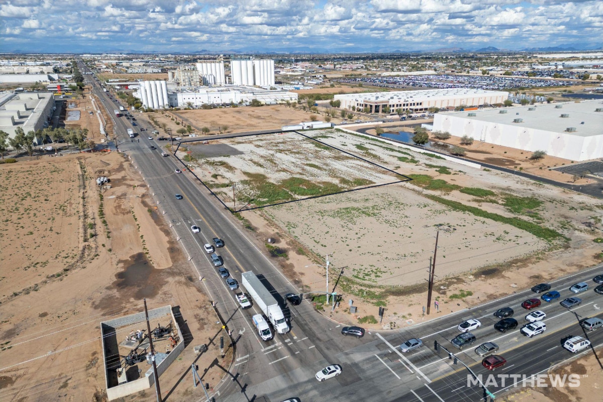 SEC 99th Ave & Tonto St, Tolleson, AZ for sale Primary Photo- Image 1 of 4