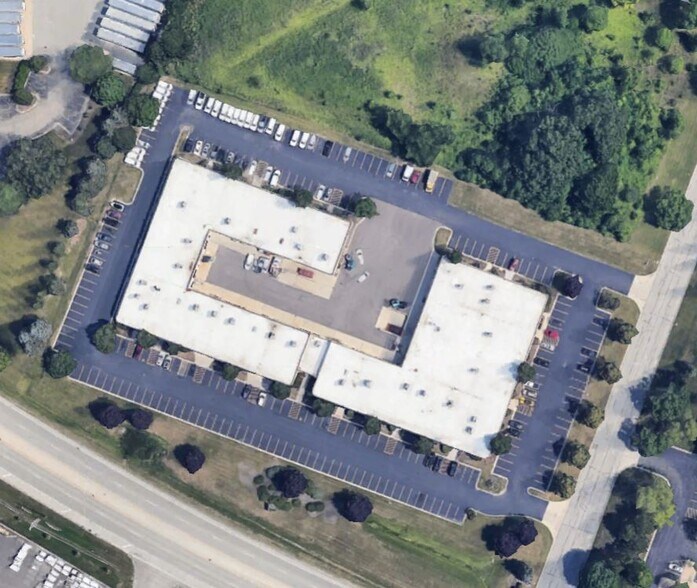 1275 W Roosevelt Rd, West Chicago, IL à louer - Photo du bâtiment - Image 3 de 3