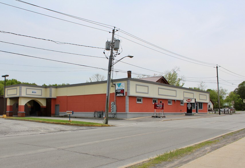 3900 Oneida St, New Hartford, NY à louer - Photo principale - Image 2 de 6