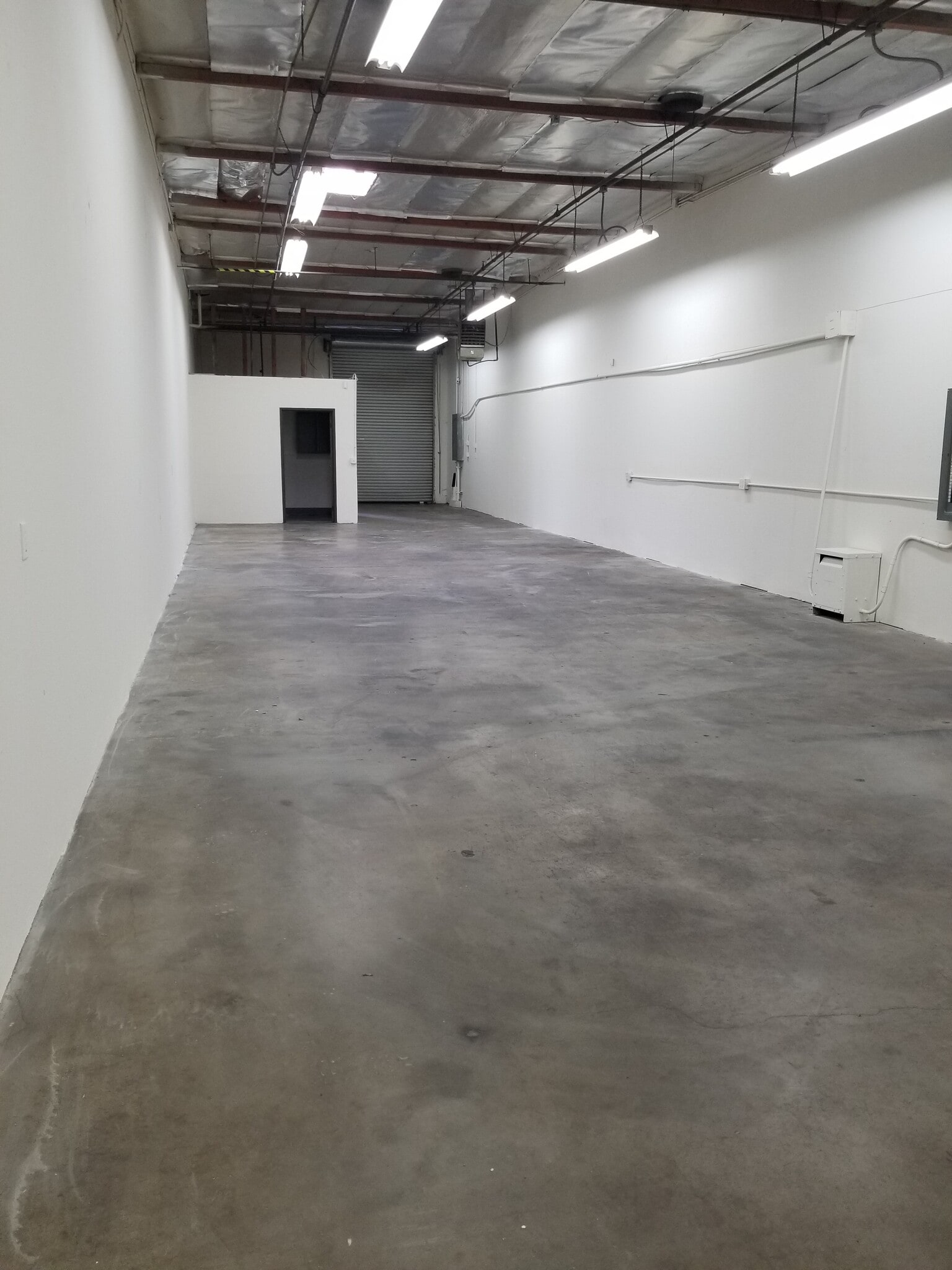 9395 Feron Blvd, Rancho Cucamonga, CA for lease Interior Photo- Image 1 of 6