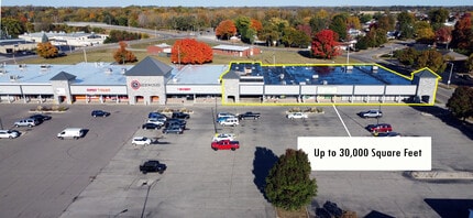 900-982 N Market St, Troy, OH for lease Building Photo- Image 2 of 2