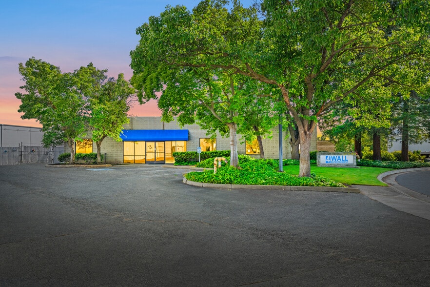 4081 Seaport Blvd, West Sacramento, CA for lease - Building Photo - Image 2 of 74