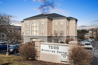 7500 Brooktree Rd, Wexford, PA for lease Interior Photo- Image 1 of 4