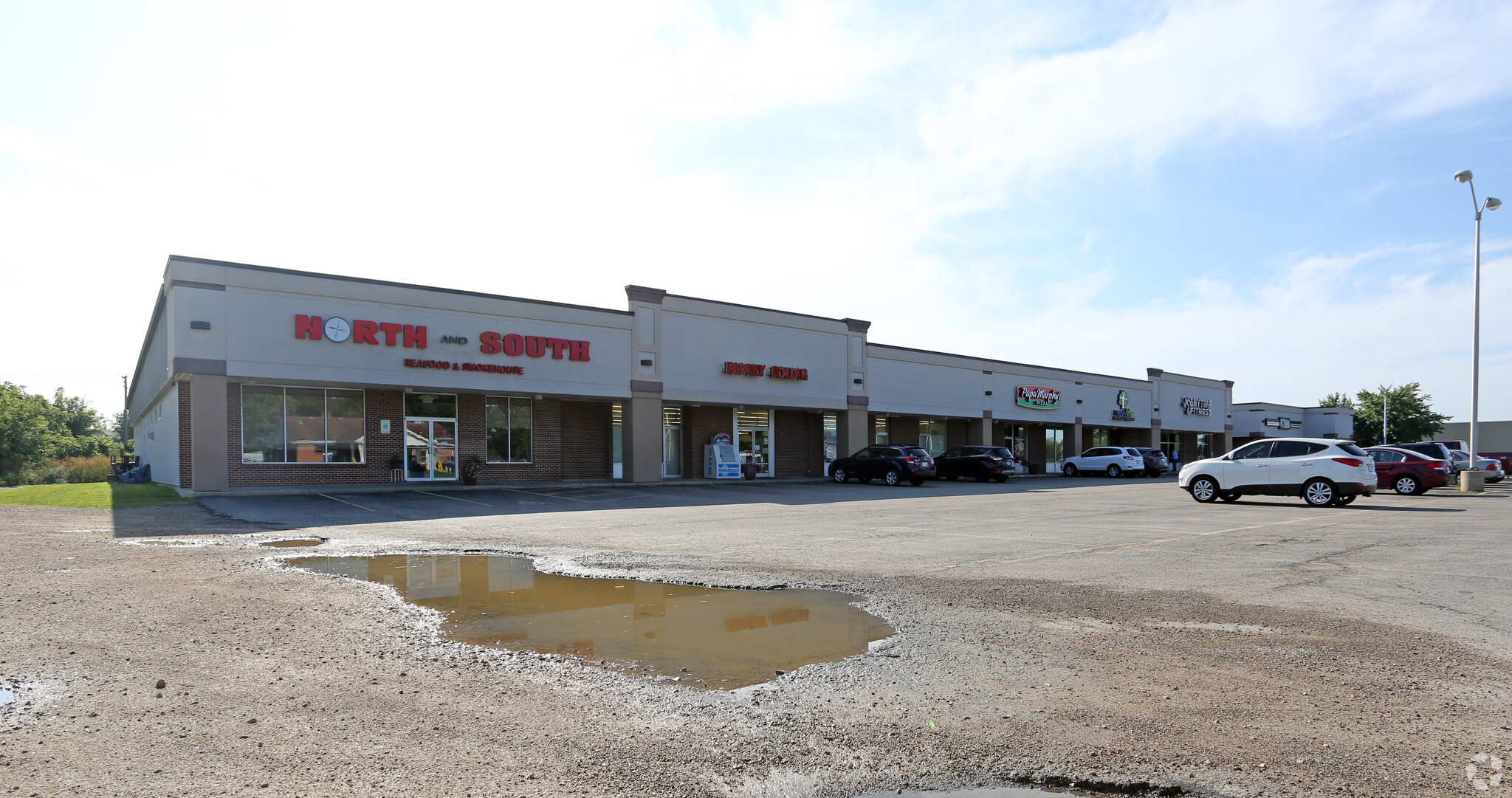 605-619 S Main St, De Forest, WI for lease Primary Photo- Image 1 of 22