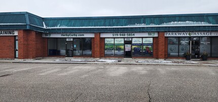 2825-2885 Lauzon Pky, Windsor, ON for lease Interior Photo- Image 1 of 5