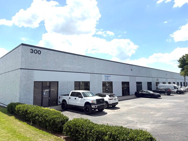 1212 N 39th St, Tampa, FL à louer - Photo du bâtiment - Image 3 de 6