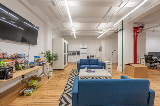 135 W 26th St, New York, NY for lease Interior Photo- Image 2 of 16