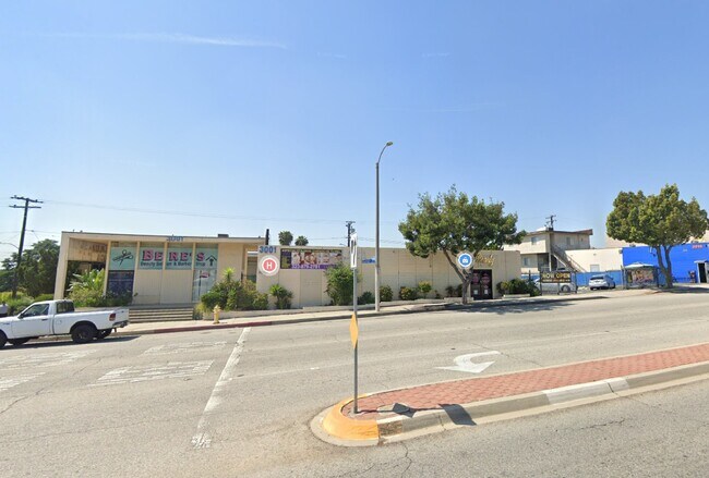 More details for 3001 W Beverly Blvd, Montebello, CA - Office for Sale