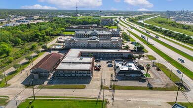 1126 Highway 332, Clute, TX - Aerial  map view - Image1