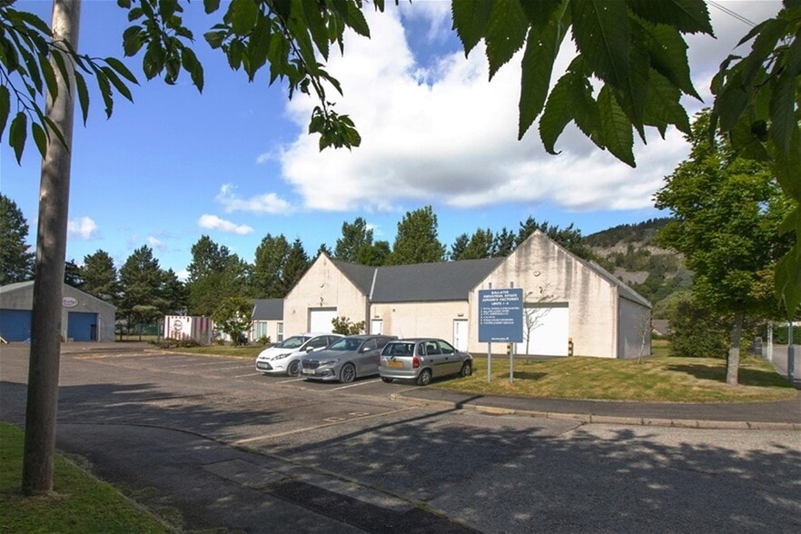 Ballater Workshops and Studios, Ballater for lease - Building Photo - Image 1 of 19