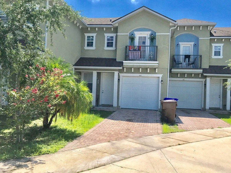 1800 Bassinger St, Kissimmee, FL à vendre - Photo du bâtiment - Image 2 de 18