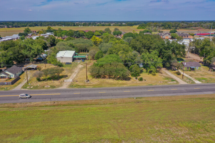 1419 FM 1301, Wharton, TX à vendre - Photo du b timent - Image 2 de 29