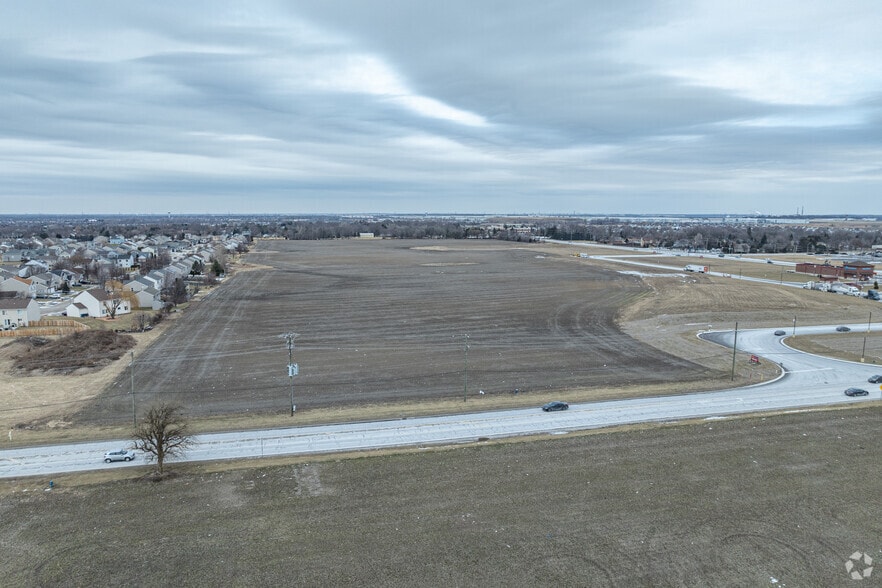16664 Weber Rd, Crest Hill, IL for lease - Aerial - Image 2 of 3