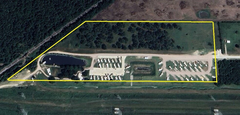 515 Ulrich Ln, Crosby, TX for sale - Building Photo - Image 2 of 14