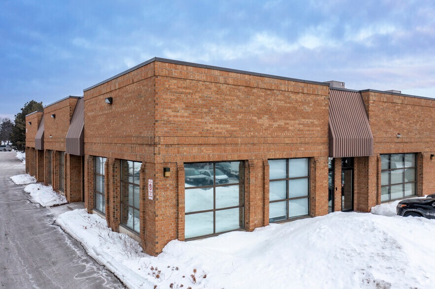 71 Marycroft Ave, Vaughan, ON for lease - Building Photo - Image 2 of 5