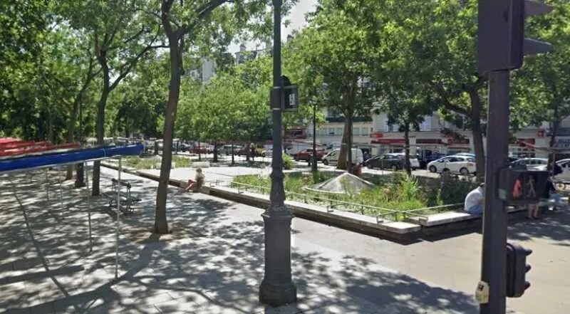 Services hôteliers dans Paris à vendre - Photo du bâtiment - Image 2 de 5