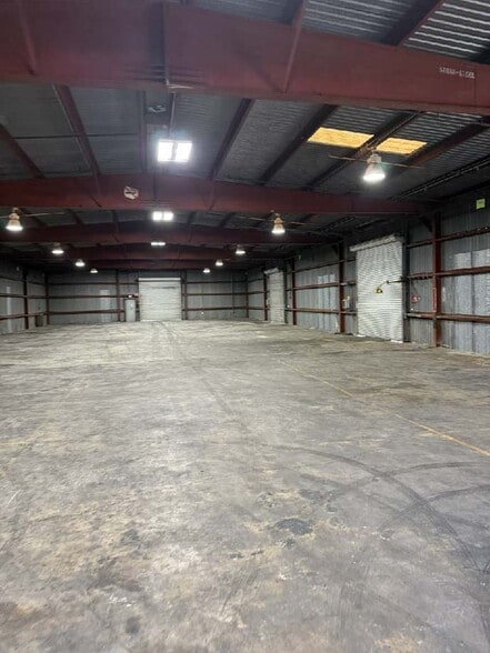 218 Springfield Rd, Baton Rouge, LA for sale - Interior Photo - Image 3 of 25