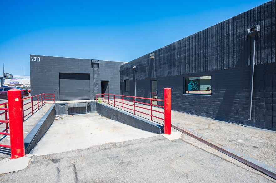 2310-2315 Western Ave, Las Vegas, NV for lease - Interior Photo - Image 1 of 32