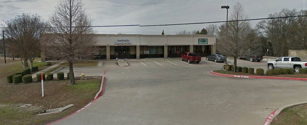701 HWY 32, Mesquite, TX à louer - Photo du bâtiment - Image 2 de 12