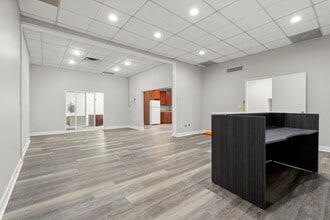 203 Rio Cir, Decatur, GA à louer Photo intérieure- Image 1 de 2