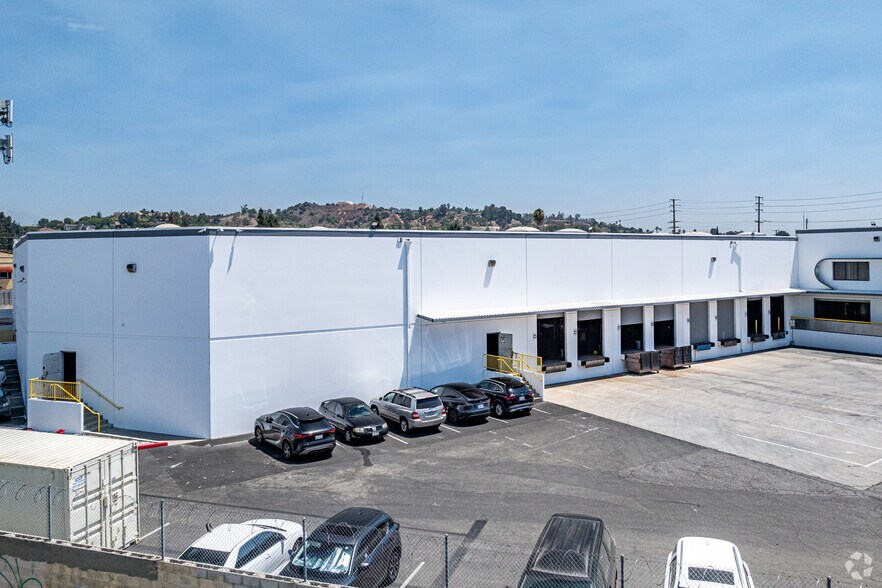 347 S Stimson Ave, City of Industry, CA à louer - Photo du bâtiment - Image 2 de 24