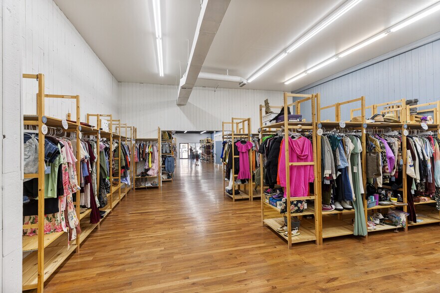 244 N Main St, Spanish Fork, UT à louer - Photo intérieure - Image 3 de 24