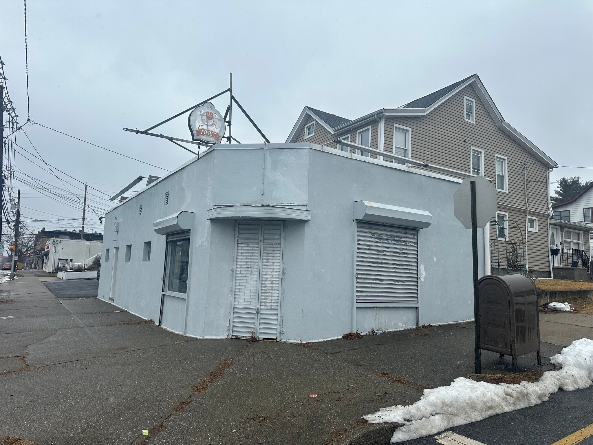 79 Belmont Ave, Garfield, NJ for lease Interior Photo- Image 1 of 11
