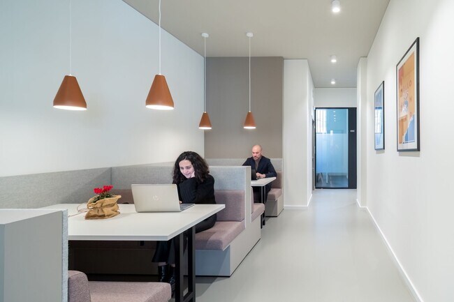 Plus de détails pour 132 S Water St, Decatur, IL - Coworking à louer
