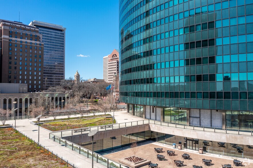 1 American Row, Hartford, CT à louer - Photo du bâtiment - Image 2 de 8