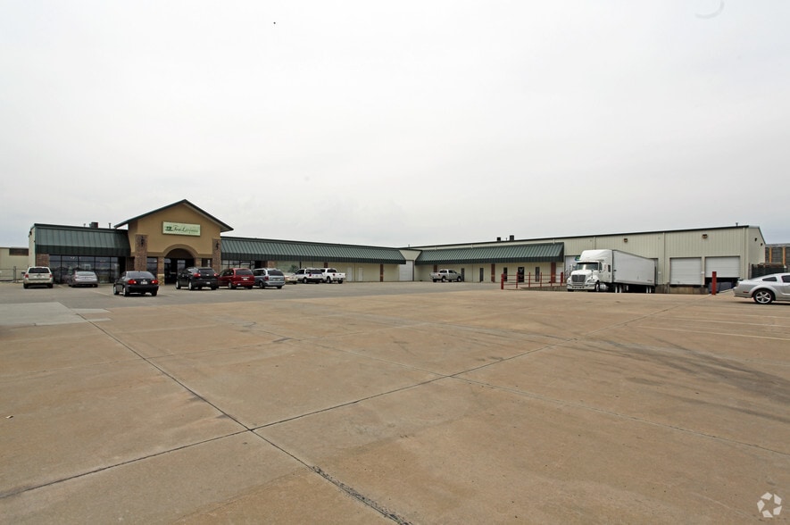 200 SE 19th St, Oklahoma City, OK for sale - Building Photo - Image 2 of 2