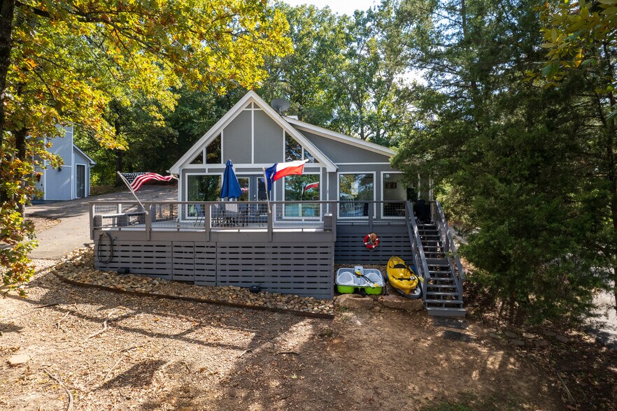 108 E Barker Creek Dr, Scroggins, TX à vendre - Photo du bâtiment - Image 3 de 30